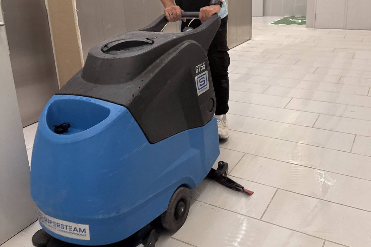 How Technology Transforms Hotel Housekeeping from Service to Operational Intelligence
